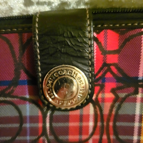 Coach Wallet - Picture 3 of 5
